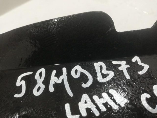 bontott TOYOTA LAND CRUISER Jobb első Dobbetét (Kerékjárati, Műanyag)