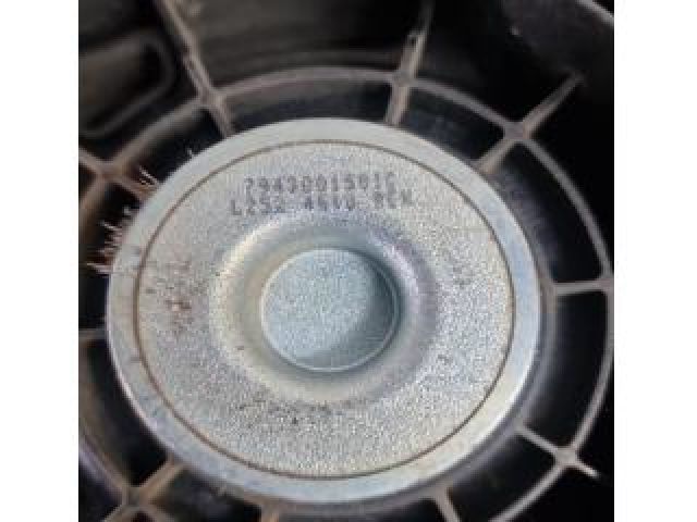 bontott TOYOTA LAND CRUISER Jobb első Hangszóró