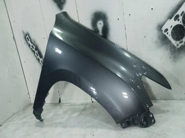 bontott TOYOTA LAND CRUISER Jobb első Sárvédő