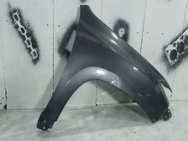 bontott TOYOTA LAND CRUISER Jobb első Sárvédő