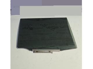 bontott TOYOTA LAND CRUISER Jobb hátsó Ablak