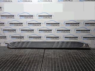 bontott TOYOTA LAND CRUISER Jobb Küszöb