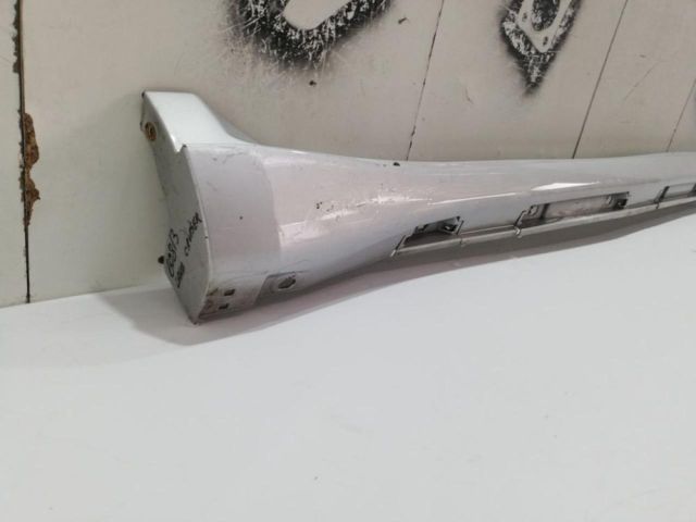 bontott TOYOTA LAND CRUISER Jobb Küszöb