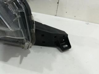 bontott TOYOTA LAND CRUISER Jobb Ledes Fényszóró