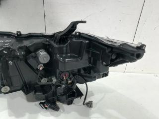 bontott TOYOTA LAND CRUISER Jobb Ledes Fényszóró