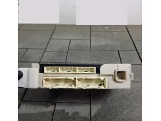 bontott TOYOTA LAND CRUISER Komfort Elektronika