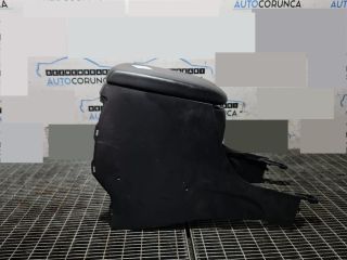 bontott TOYOTA LAND CRUISER Könyöklő