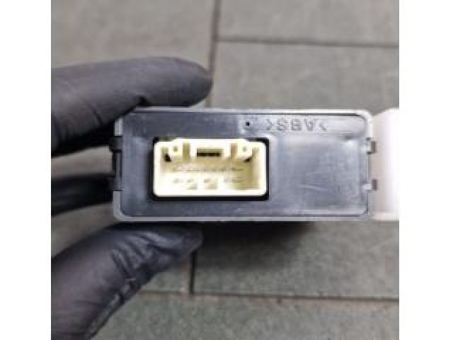 bontott TOYOTA LAND CRUISER Központizár Elektronika