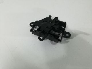 bontott TOYOTA LAND CRUISER Motorháztető Zárszerkezet