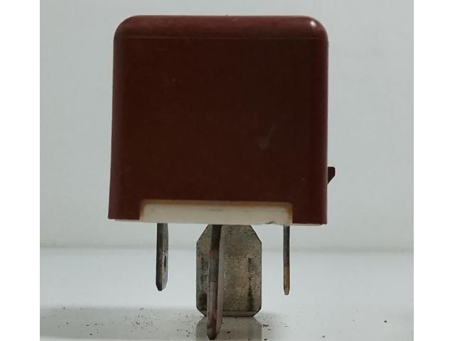 bontott TOYOTA LAND CRUISER Relé