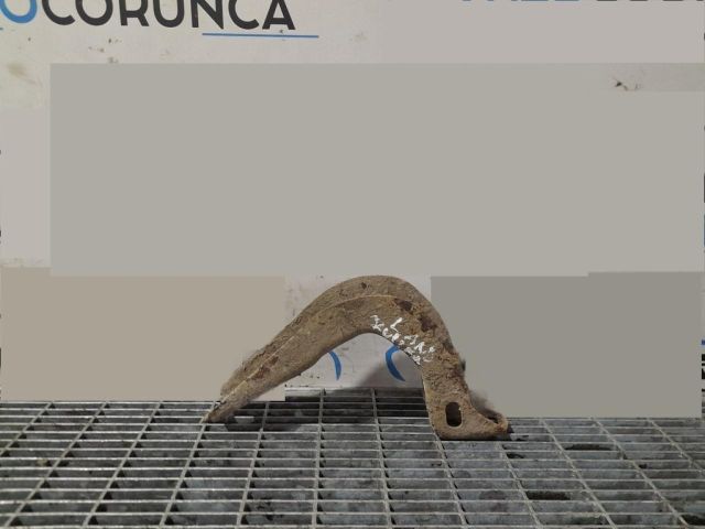 bontott TOYOTA LAND CRUISER Tartó Bak