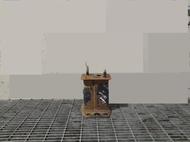 bontott TOYOTA LAND CRUISER Tartó Bak