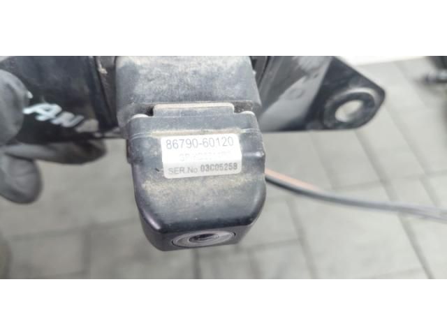 bontott TOYOTA LAND CRUISER Tolatókamera