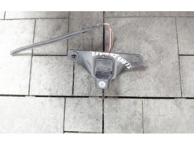 bontott TOYOTA LAND CRUISER Tolatókamera