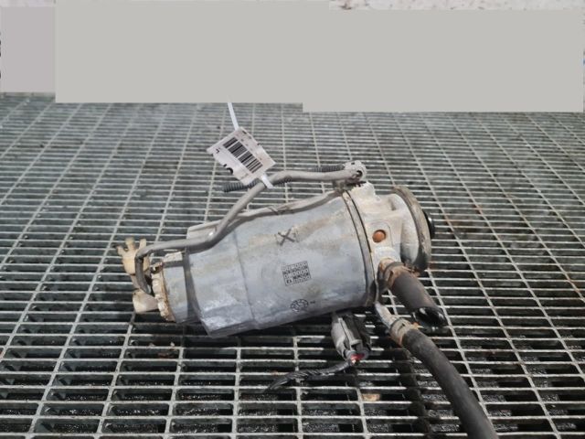 bontott TOYOTA LAND CRUISER Üzemanyagszűrő Ház