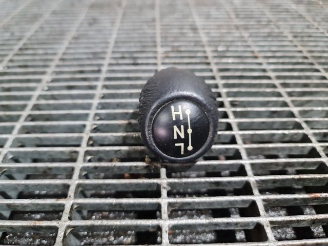 bontott TOYOTA LAND CRUISER Váltógomb