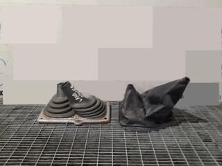 bontott TOYOTA LAND CRUISER Váltószoknya