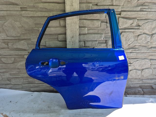 bontott TOYOTA MIRAI Jobb hátsó Ajtó (Üres lemez)