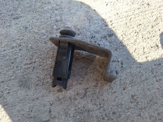 bontott TOYOTA MR 2 Csomagtérajtó Zárszerkezet