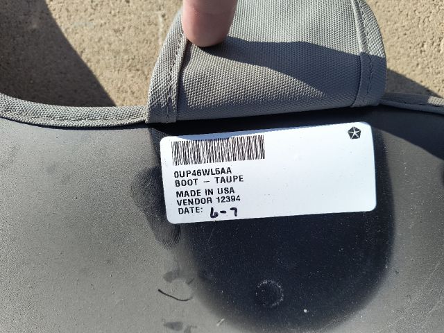 bontott TOYOTA MR 2 Hátsó Tetőkárpit Takarófedél