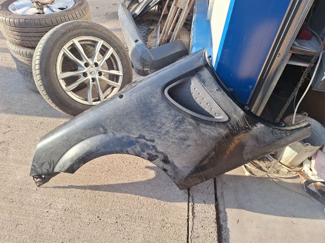 bontott TOYOTA MR 2 Jobb hátsó Sárvédő