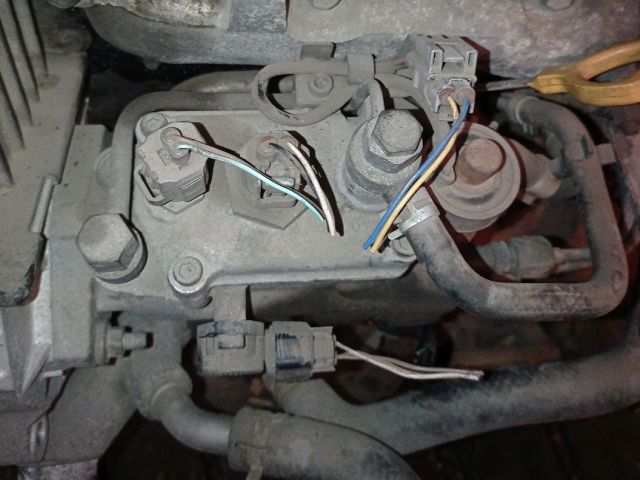 bontott TOYOTA PICNIC Adagoló