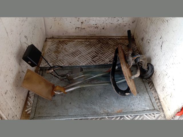 bontott TOYOTA PICNIC Üzemanyagszint Jeladó