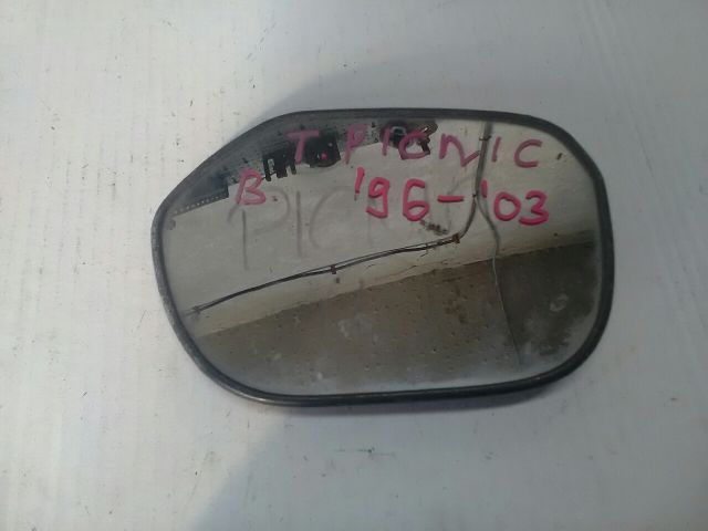 bontott TOYOTA PICNIC Bal Tükörlap