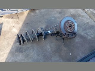 bontott TOYOTA PREVIA Bal első Gólyaláb (Lengécsillapító, Rugó)