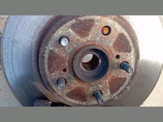 bontott TOYOTA PREVIA Bal első Kerékagy