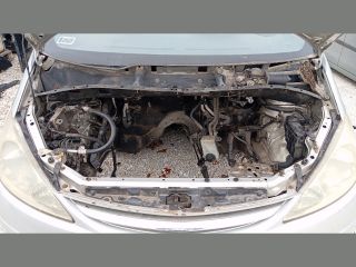 bontott TOYOTA PREVIA Bal első Kerékagy