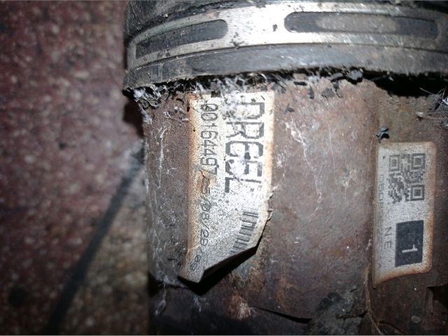 bontott TOYOTA PREVIA Bal Féltengely