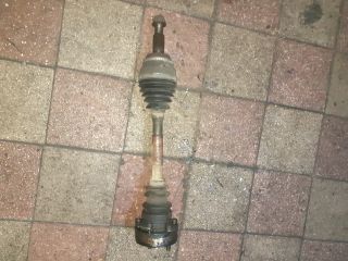 bontott TOYOTA PREVIA Bal Féltengely