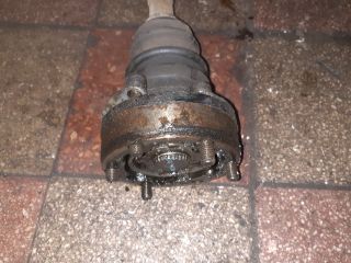 bontott TOYOTA PREVIA Bal Féltengely