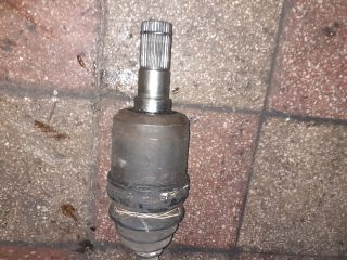 bontott TOYOTA PREVIA Bal Féltengely