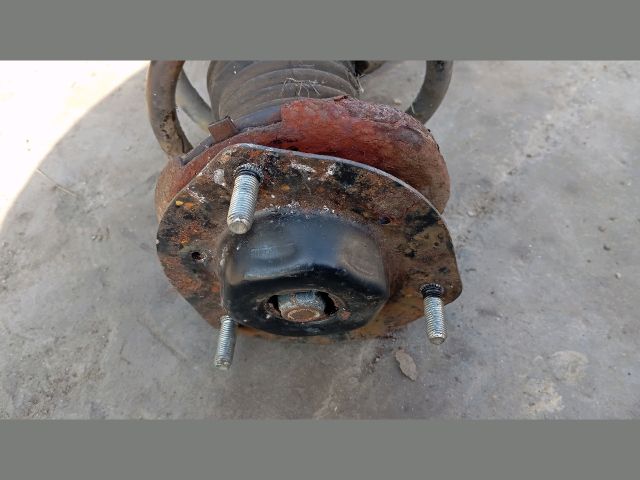 bontott TOYOTA PREVIA Jobb első Gólyaláb (Lengécsillapító, Rugó)