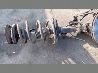 bontott TOYOTA PREVIA Jobb első Gólyaláb (Lengécsillapító, Rugó)