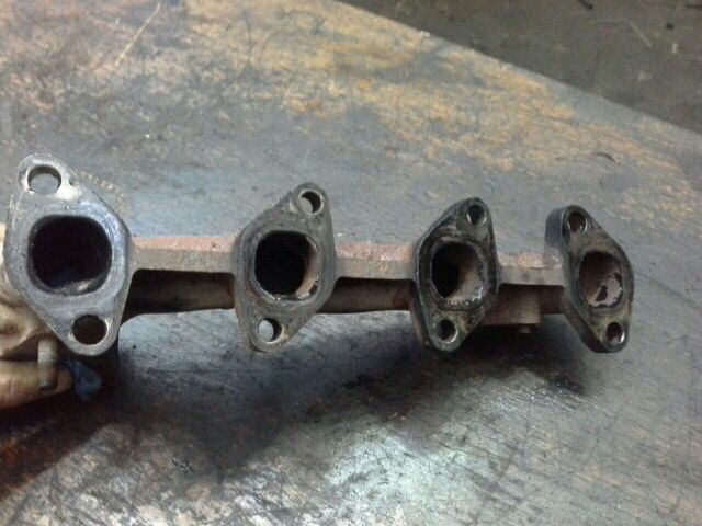 bontott TOYOTA PREVIA Leömlő (Soros)