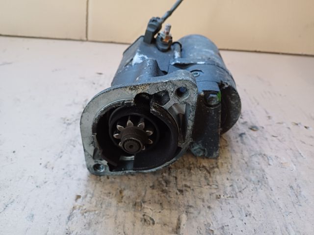 bontott TOYOTA PREVIA Önindító