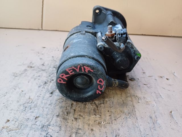 bontott TOYOTA PREVIA Önindító