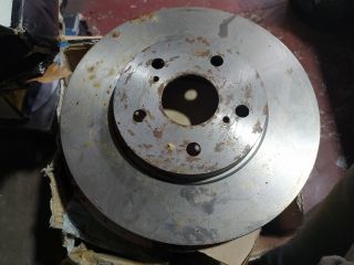 bontott TOYOTA PREVIA Első Pár Féktárcsa