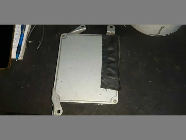 bontott TOYOTA PREVIA Motorvezérlő