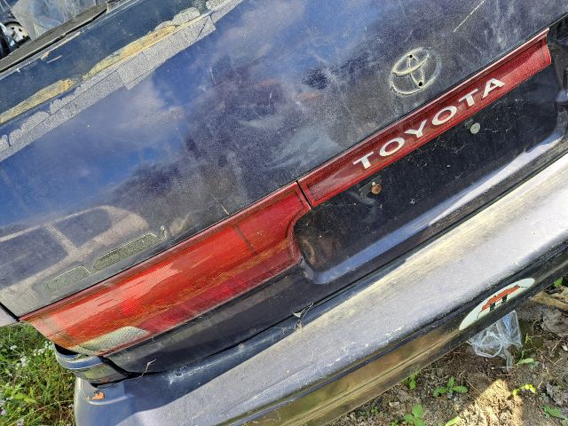 bontott TOYOTA PREVIA Porlasztó Sor / Híd