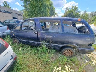 bontott TOYOTA PREVIA Porlasztó Sor / Híd