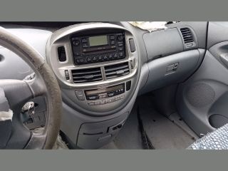 bontott TOYOTA PREVIA Bal első Fejtámla