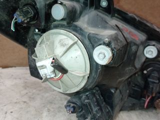 bontott TOYOTA PREVIA Bal Fényszóró