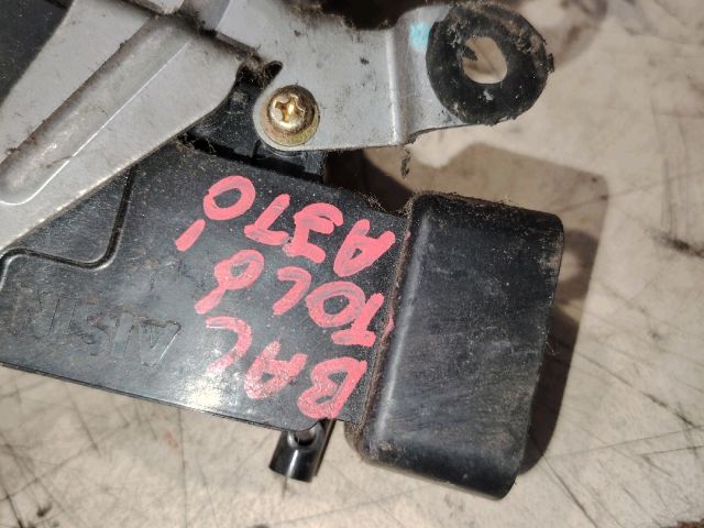 bontott TOYOTA PREVIA Bal hátsó Tolóajtó Ajtónyitó Szerkezet