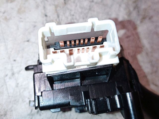 bontott TOYOTA PREVIA Bal Kormánykapcsoló Irányjelző