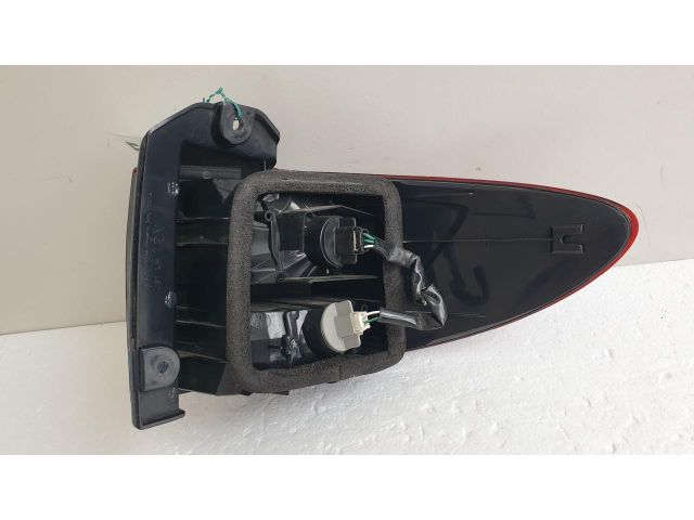 bontott TOYOTA PREVIA Bal Külső Hátsó Lámpa