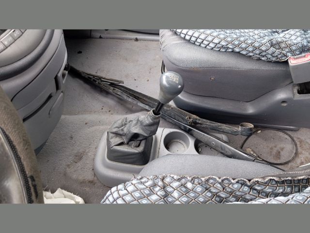 bontott TOYOTA PREVIA Bal Tetősín